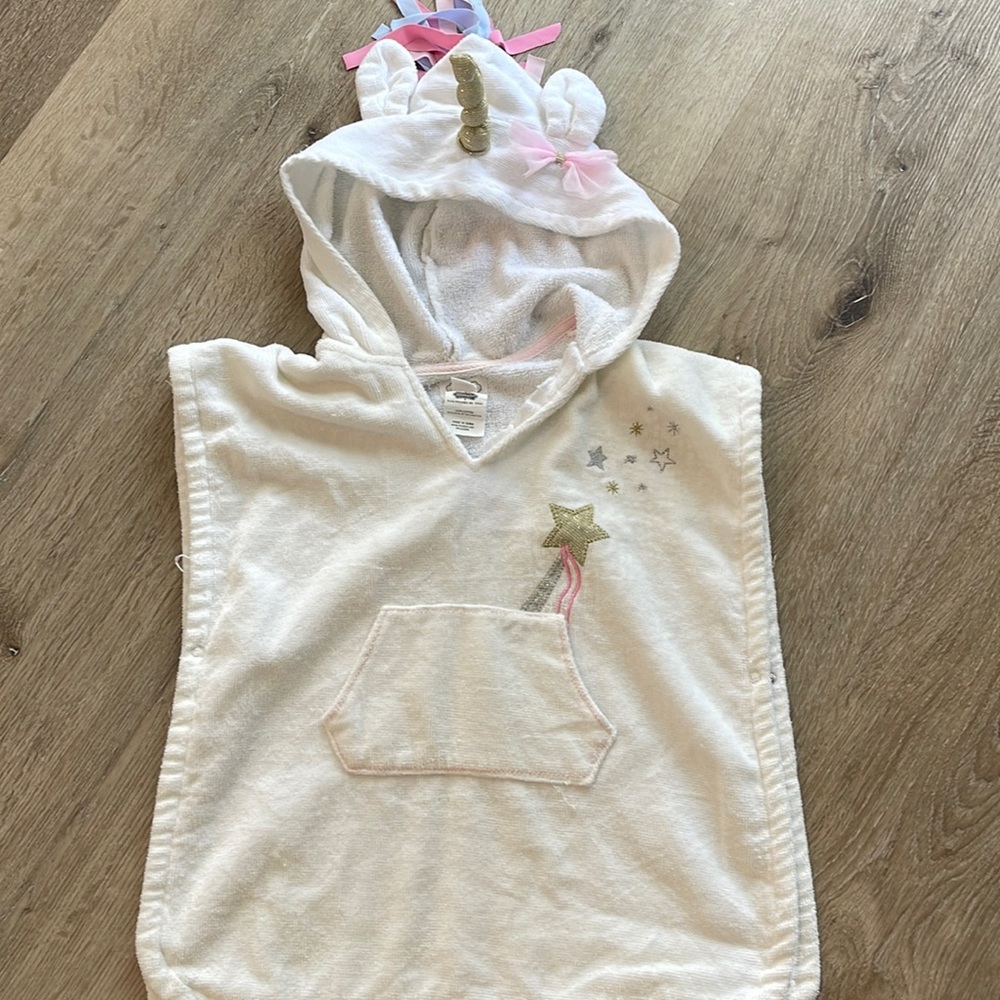 Little girl unicorn cover up